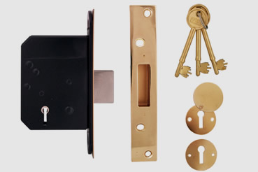 Deadlock Installation by Stirchley master locksmith 